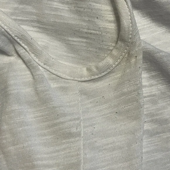 White Ruffle Off-Shoulder Blouse (Medium) Reitmans - Picture 7 of 9